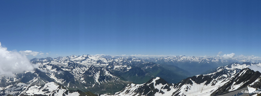 Vue du Pic du Midi de Bigorre contact